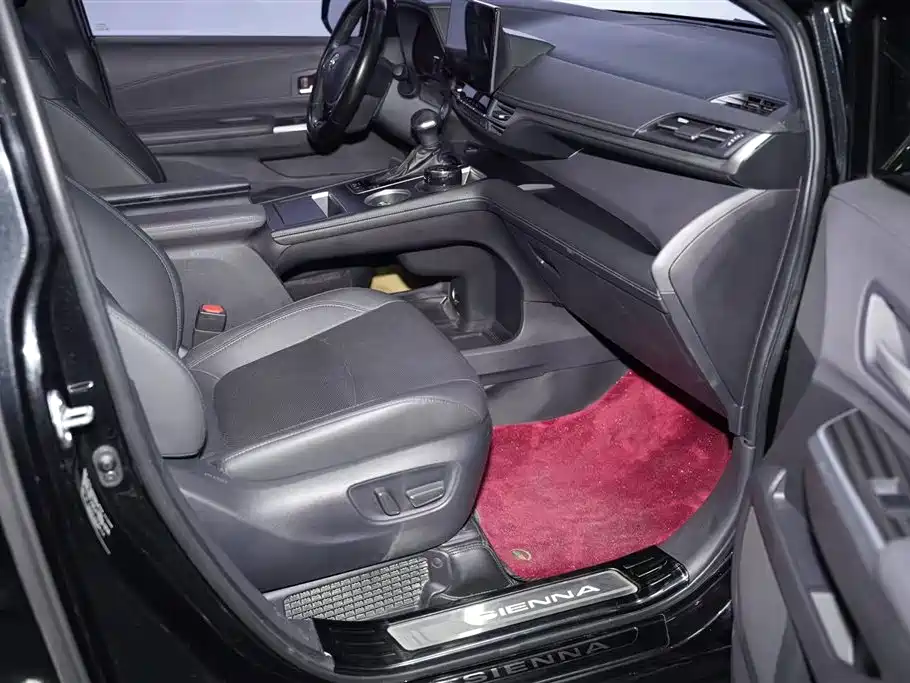 Toyota Toyota Sienna 2023 2.5L Hybrid Premium Edition 2024 - thumbnail 14