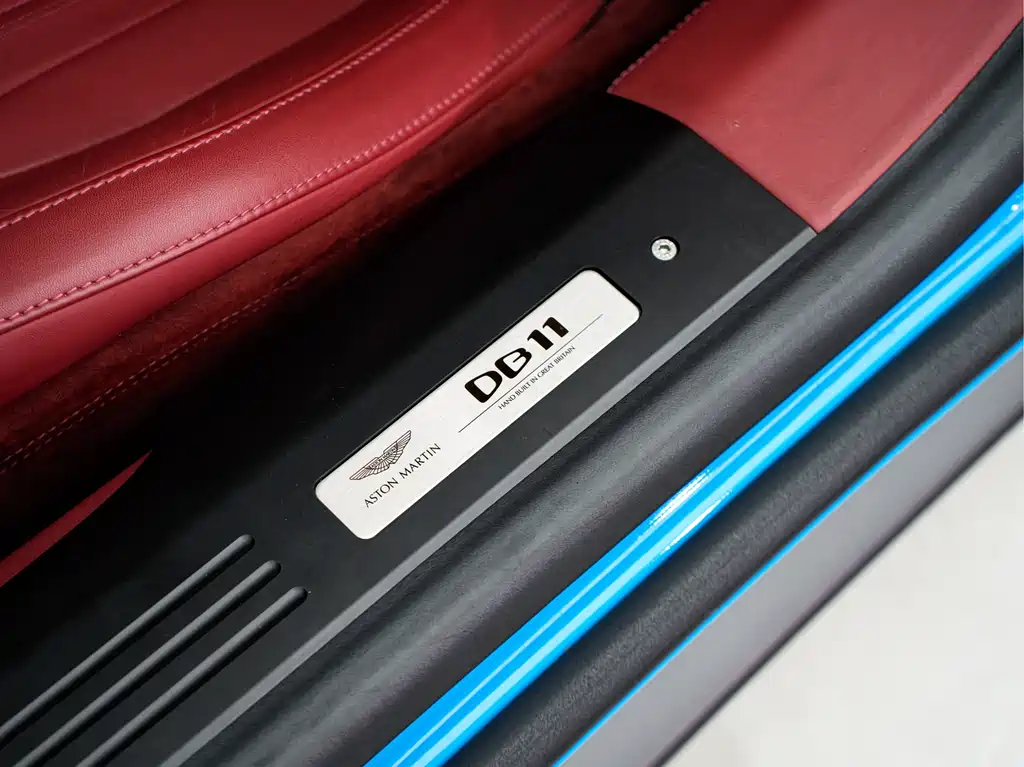 Aston Martin Aston Martin DB11 2023 4.0T V8 Coupe 2023 - thumbnail 12