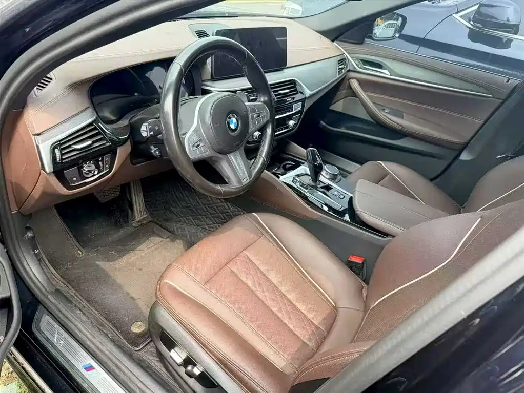 BMW BMW 5 Series 2023 530Li Leading Edition M Sport Package 2023 - thumbnail 2