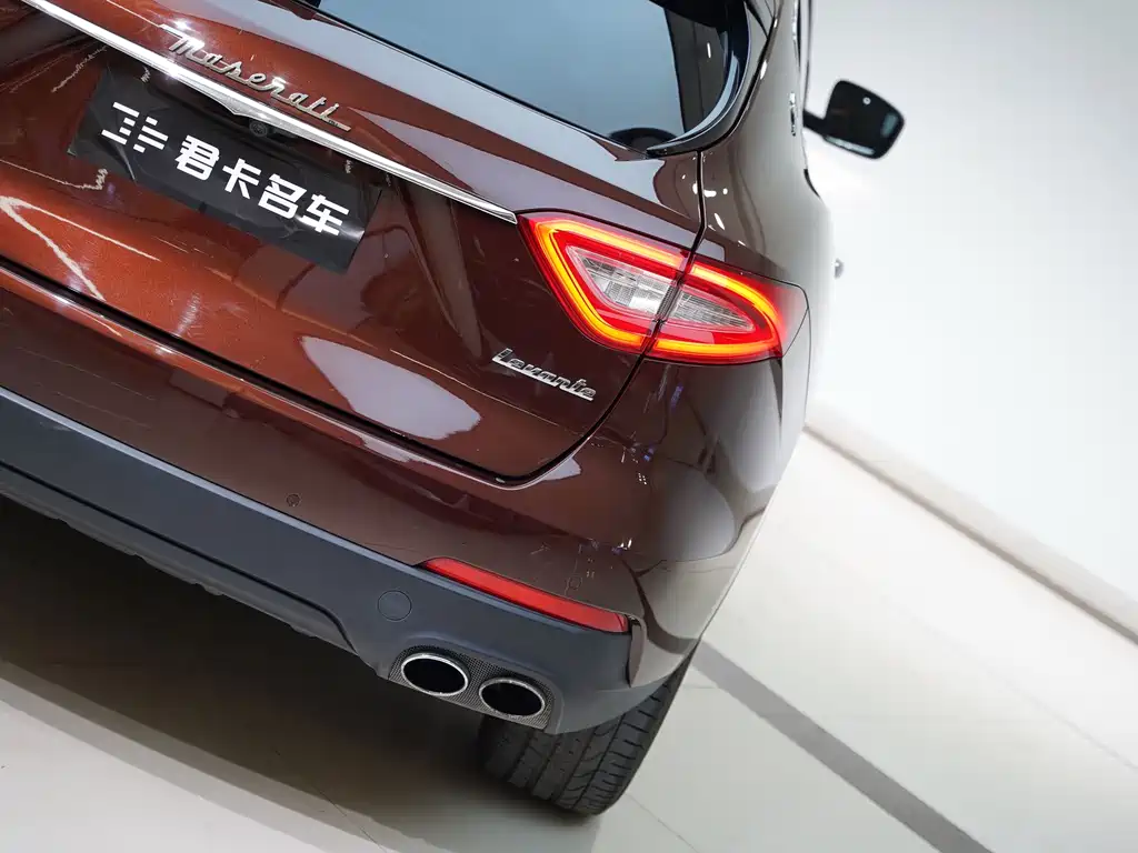 Maserati Maserati Levante 2016 3.0T Standard 2018 - thumbnail 8