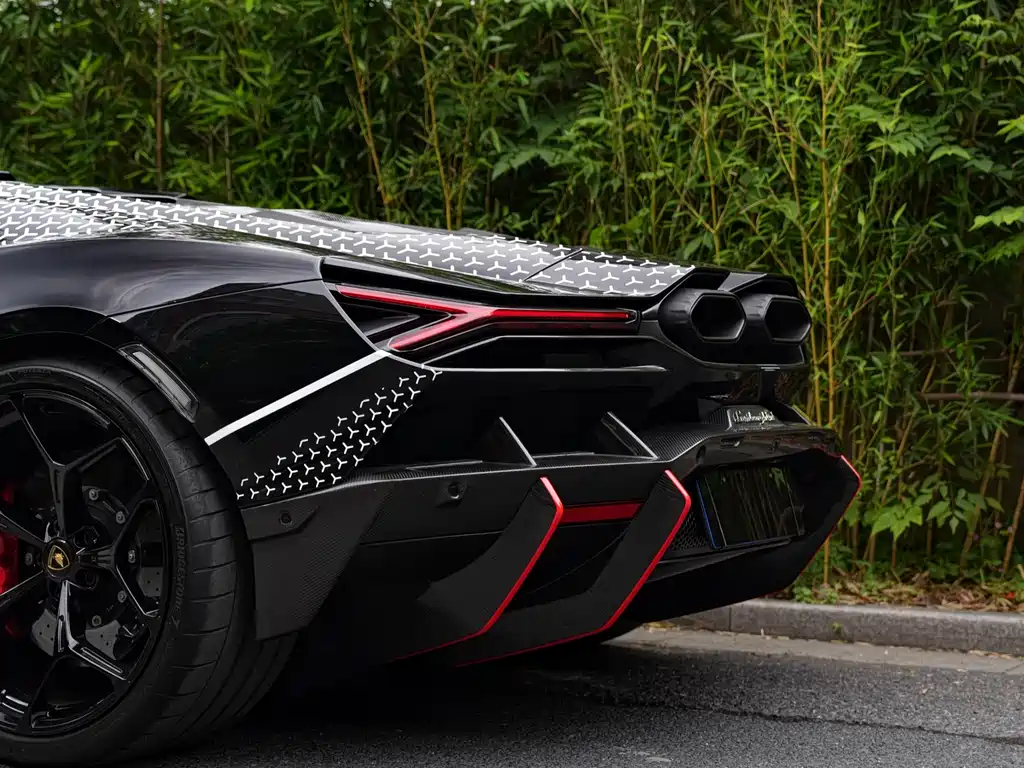 Lamborghini Lamborghini Revuelto 2023 6.5L PHEV Standard Edition 2025 - thumbnail 5