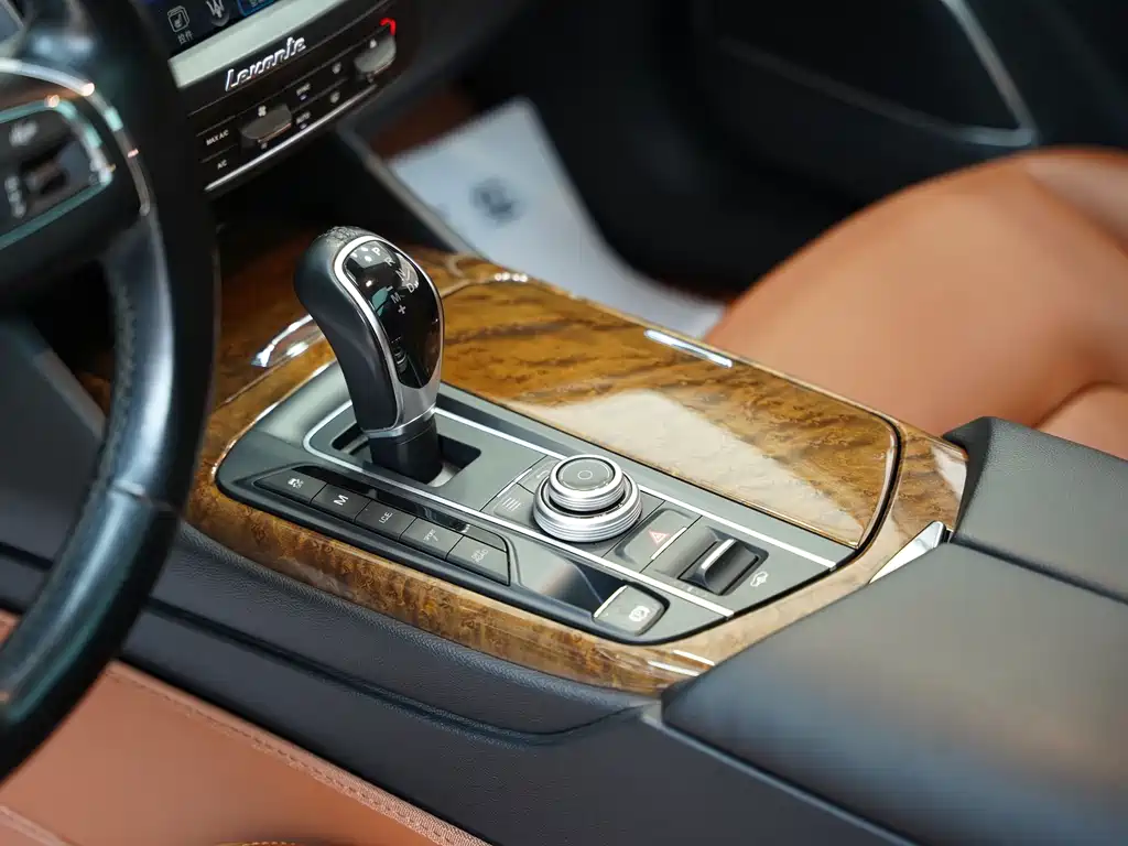Maserati Maserati Levante 2016 3.0T Standard 2018 - thumbnail 15