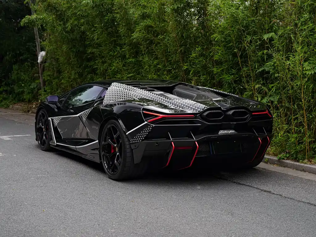 Lamborghini Lamborghini Revuelto 2023 6.5L PHEV Standard Edition 2025 - thumbnail 9
