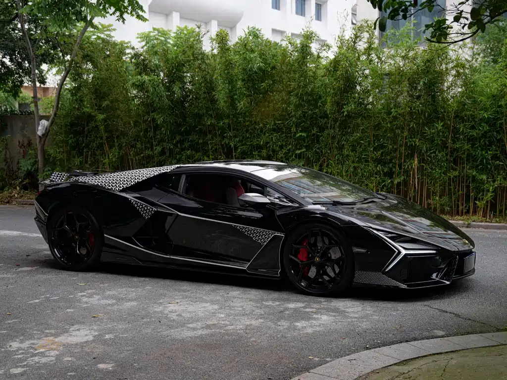 Lamborghini Lamborghini Revuelto 2023 6.5L PHEV Standard Edition 2025 - thumbnail 12