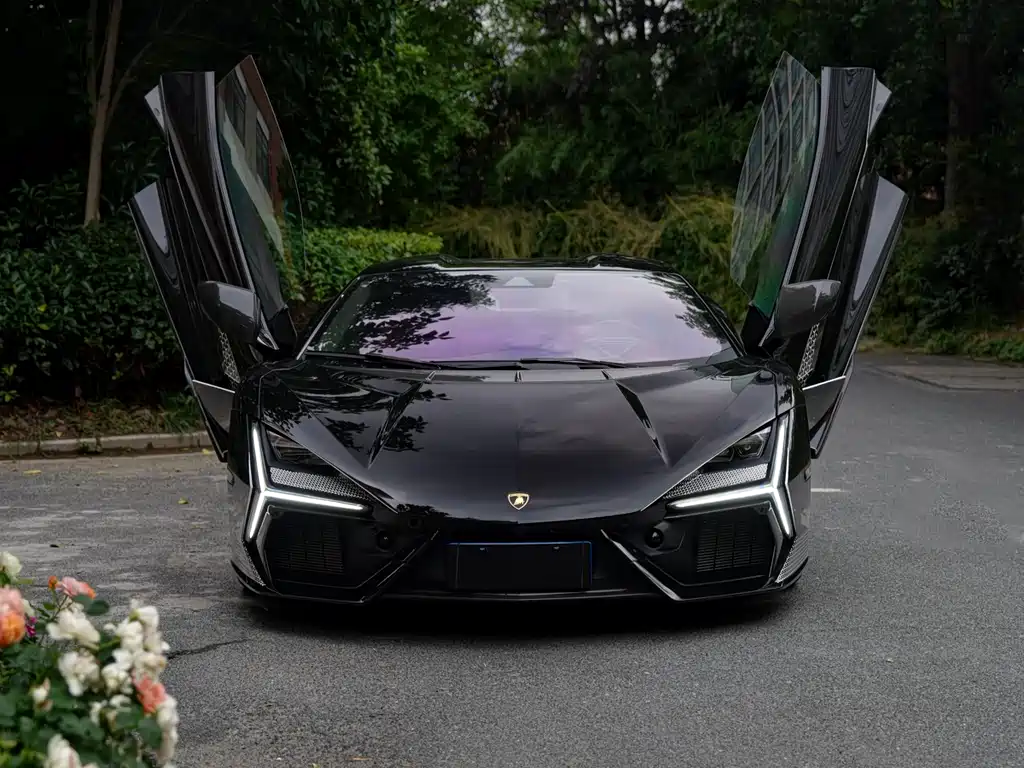 Lamborghini Lamborghini Revuelto 2023 6.5L PHEV Standard Edition 2025 - thumbnail 13