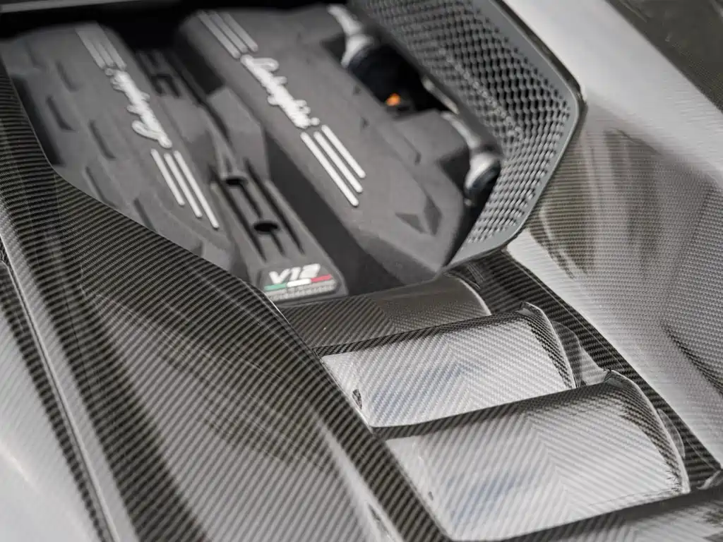 Lamborghini Lamborghini Revuelto 2023 6.5L PHEV Standard Edition 2025 - thumbnail 15