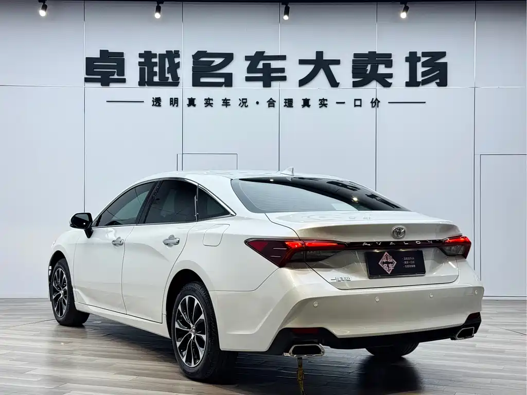 Toyota Toyota Avalon 2023 2.0L Luxury Edition 2023 - thumbnail 5