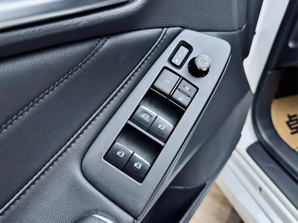 Toyota Toyota Avalon 2023 2.0L Luxury Edition 2023 - thumbnail 11