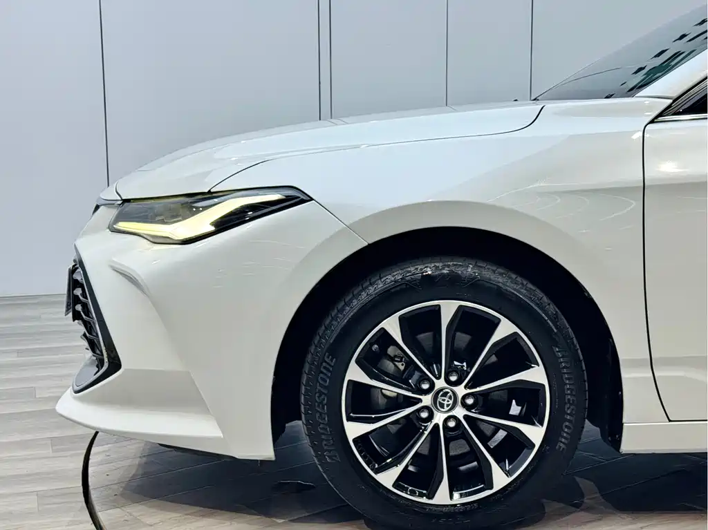Toyota Toyota Avalon 2023 2.0L Luxury Edition 2023 - thumbnail 25