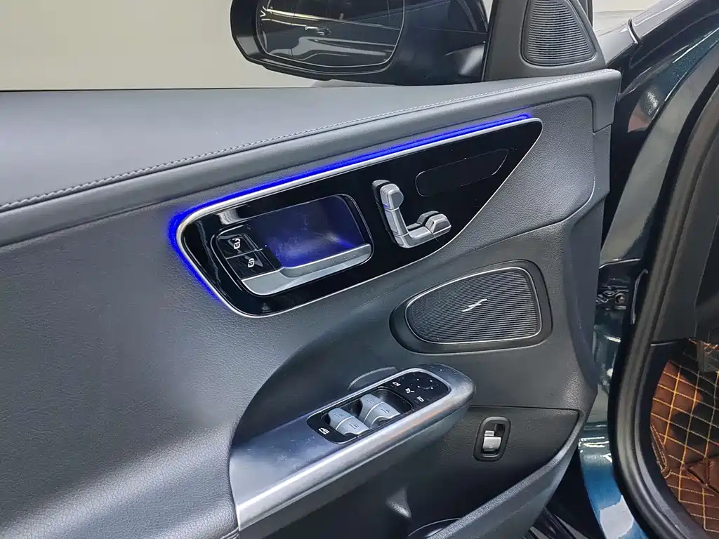 Mercedes-Benz Mercedes-Benz C-Class 2022 Facelift C 200 L Sport Edition 2022 - thumbnail 10