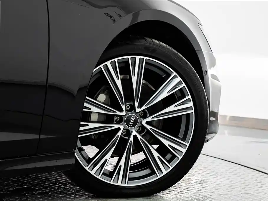 Audi Audi A6L 2025 45 TFSI quattro Zhenxuan Dynamic Edition 2025 - thumbnail 18