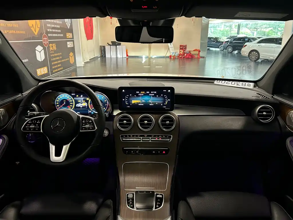 Mercedes-Benz Mercedes-Benz GLC 2021 GLC 300 L 4MATIC Dynamic Edition 2022 - thumbnail 5