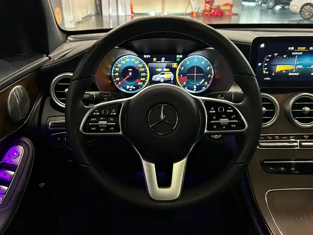 Mercedes-Benz Mercedes-Benz GLC 2021 GLC 300 L 4MATIC Dynamic Edition 2022 - thumbnail 9