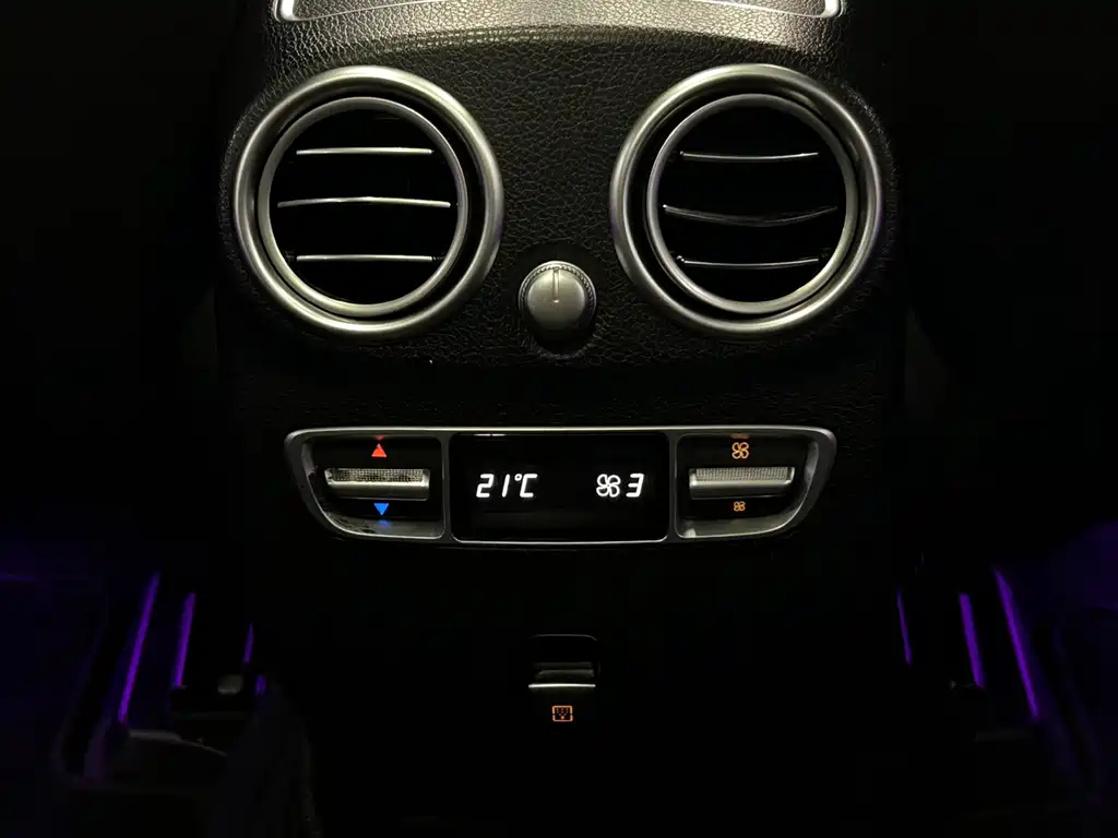 Mercedes-Benz Mercedes-Benz GLC 2021 GLC 300 L 4MATIC Dynamic Edition 2022 - thumbnail 15