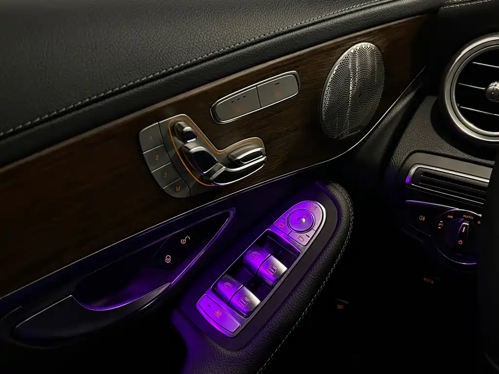 Mercedes-Benz Mercedes-Benz GLC 2021 GLC 300 L 4MATIC Dynamic Edition 2022 - thumbnail 16