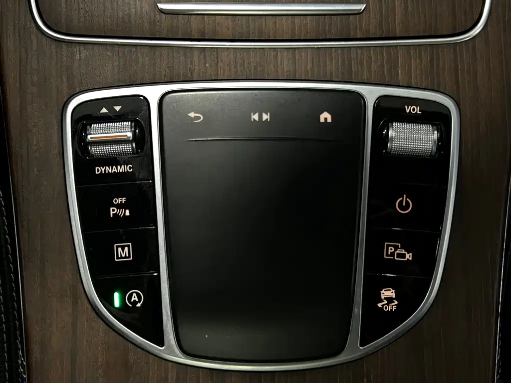 Mercedes-Benz Mercedes-Benz GLC 2021 GLC 300 L 4MATIC Dynamic Edition 2022 - thumbnail 17