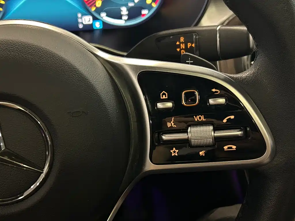 Mercedes-Benz Mercedes-Benz GLC 2021 GLC 300 L 4MATIC Dynamic Edition 2022 - thumbnail 19