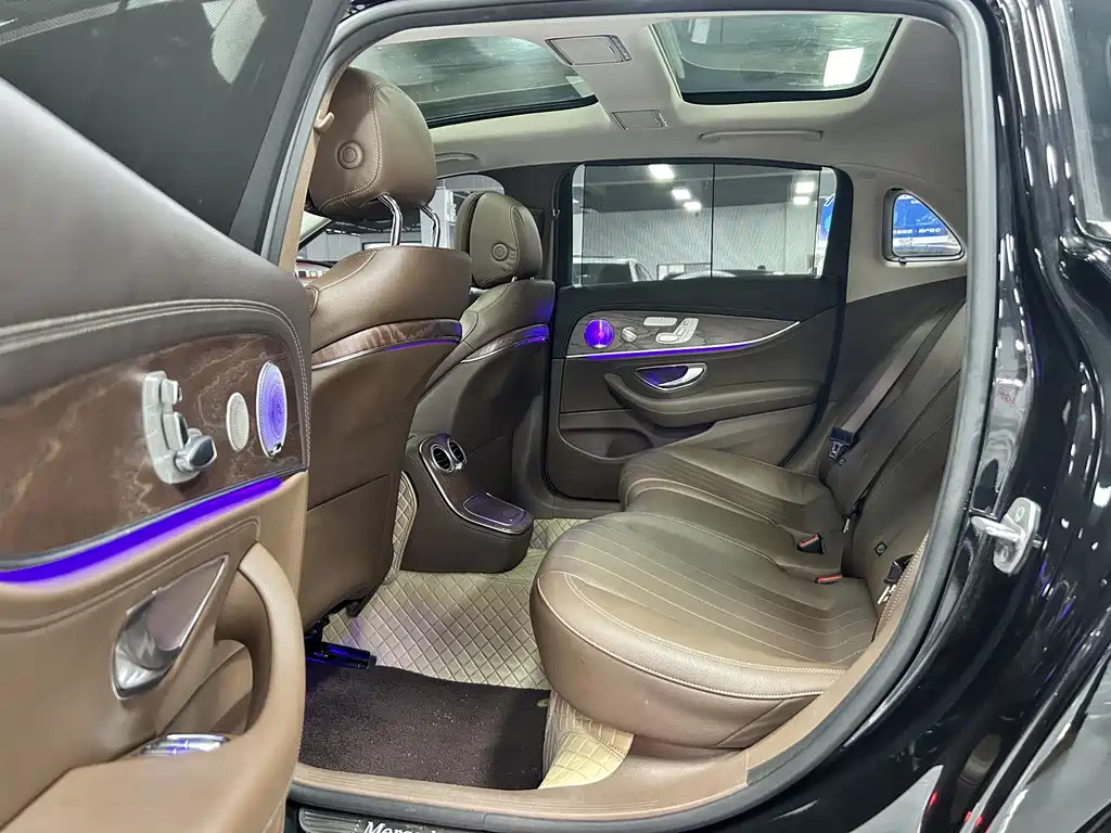 Mercedes-Benz Mercedes-Benz E-Class 2021 Facelift E 300 L Luxury 2021 - thumbnail 7