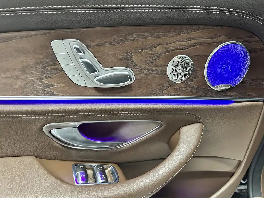 Mercedes-Benz Mercedes-Benz E-Class 2021 Facelift E 300 L Luxury 2021 - thumbnail 13