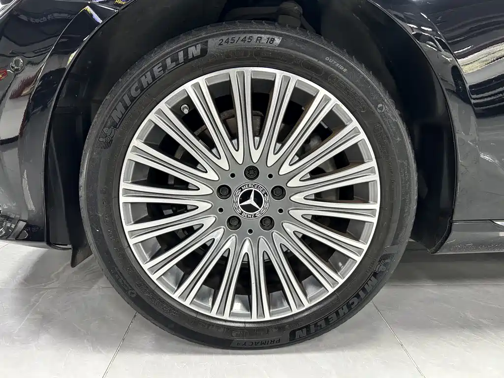 Mercedes-Benz Mercedes-Benz E-Class 2021 Facelift E 300 L Luxury 2021 - thumbnail 15