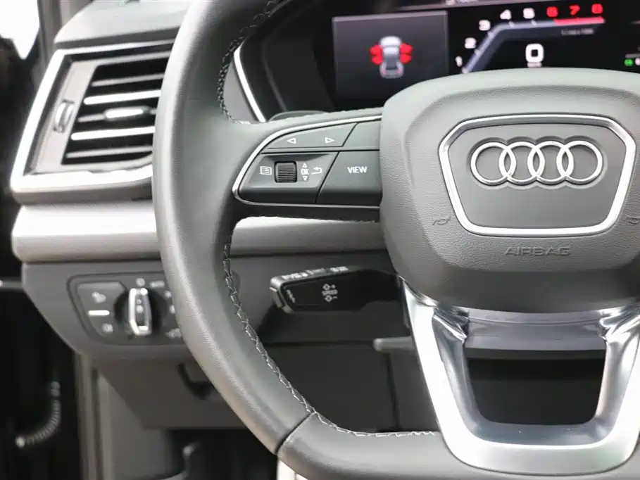 Audi Audi Q5L 2025 45th Anniversary Edition 40 TFSI Luxury Dynamic 2025 - thumbnail 17