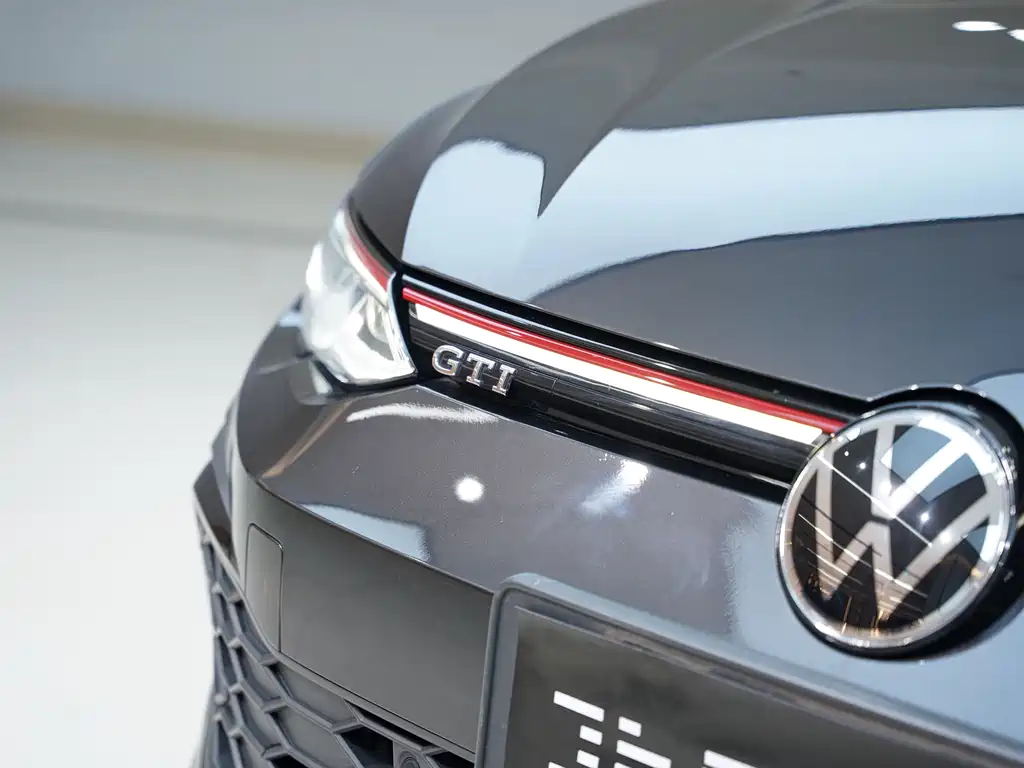 Volkswagen Volkswagen Golf GTI 2021 380TSI DSG GTI 2021 - thumbnail 8