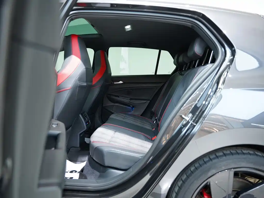 Volkswagen Volkswagen Golf GTI 2021 380TSI DSG GTI 2021 - thumbnail 22