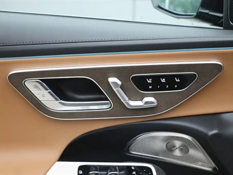Mercedes-Benz Mercedes-Benz E-Class 2026 E 300 L Luxury 2026 - thumbnail 11