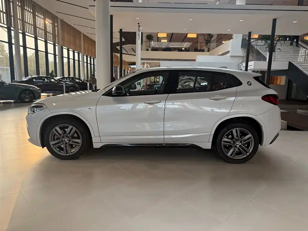 BMW BMW X2 2023 sDrive25i M Sport Night Edition 2024 - thumbnail 13