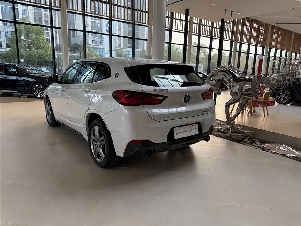 BMW BMW X2 2023 sDrive25i M Sport Night Edition 2024 - thumbnail 4
