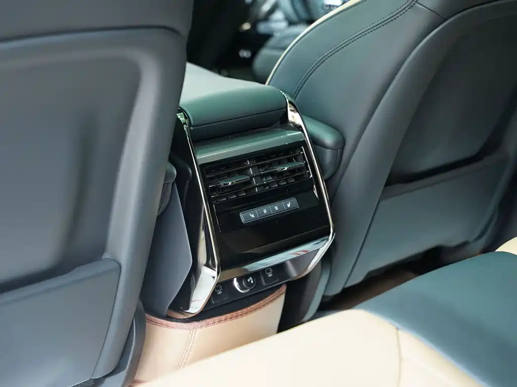Land Rover Range Rover Sport 2024 400PS Dynamic SE 2024 - thumbnail 19