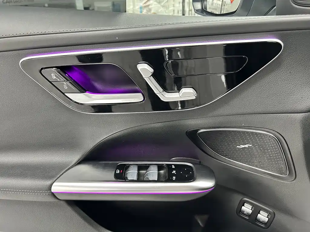 Mercedes-Benz Mercedes-Benz C-Class 2024 C 350 eL 2024 - thumbnail 14