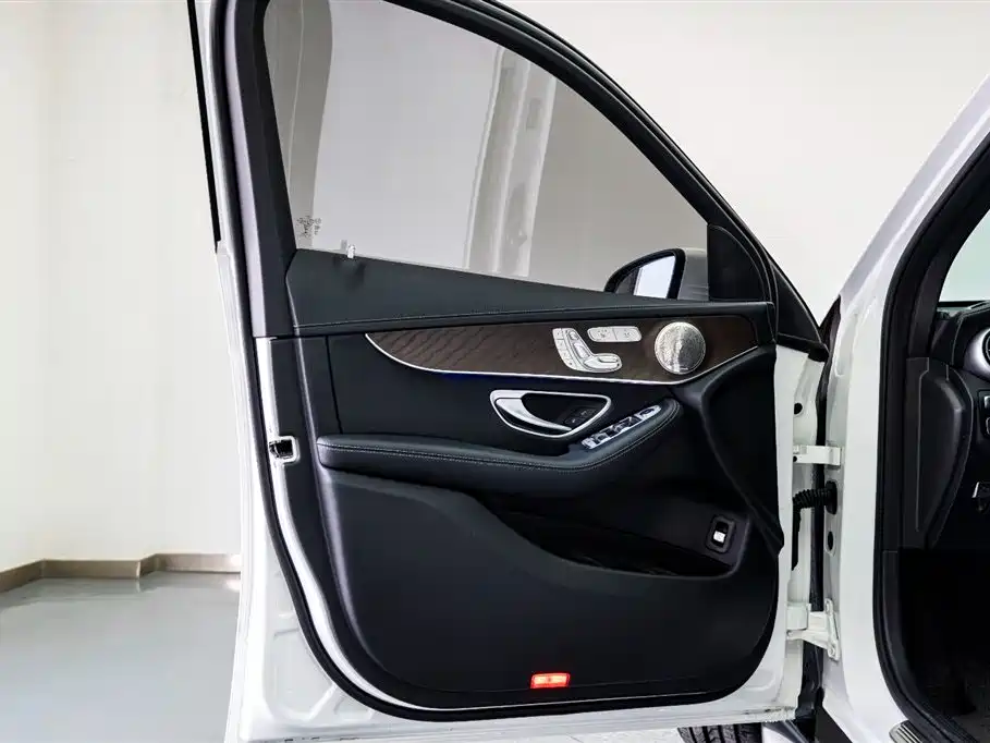 Mercedes-Benz Mercedes-Benz GLC 300 L 4MATIC Dynamic Edition 2022 - thumbnail 10
