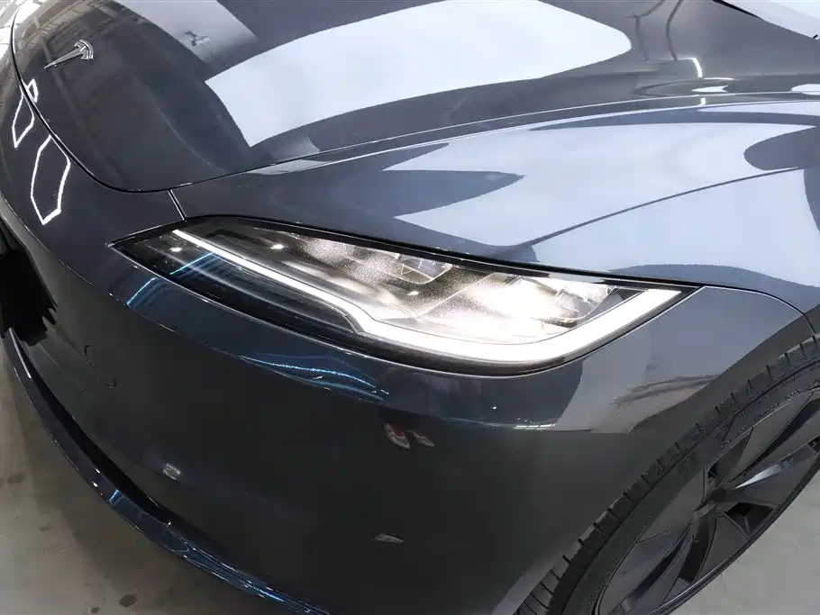 Tesla Tesla Model 3 2025 - thumbnail 29
