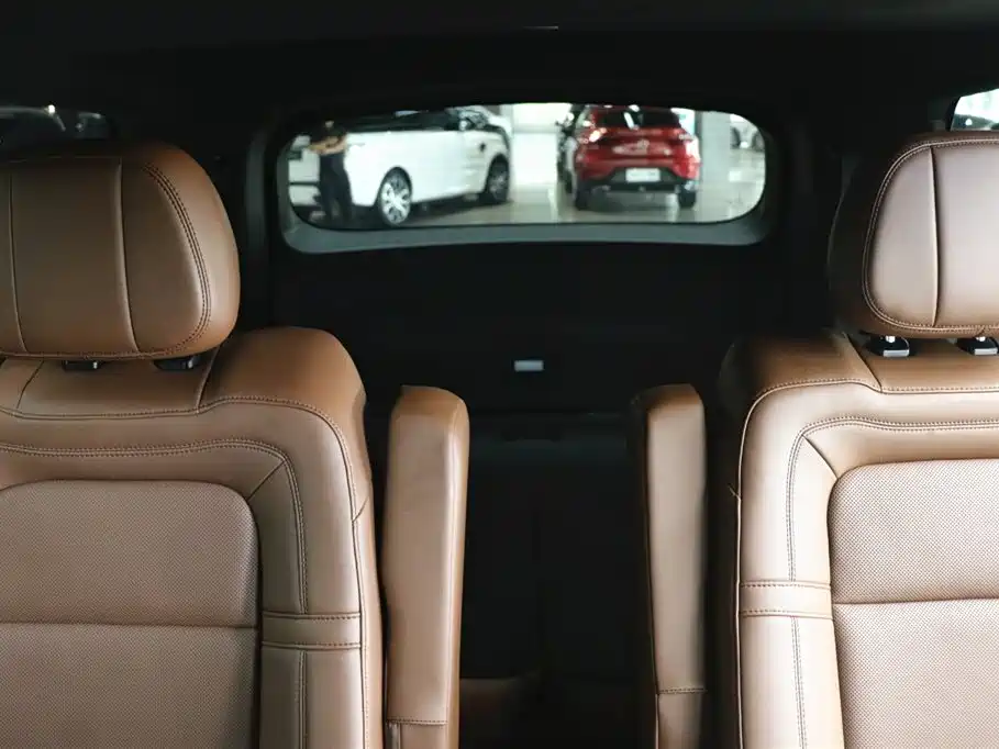 Lincoln Lincoln Aviator 2023 3.0T V6 AWD Reserve 6-Seater 2024 - thumbnail 21