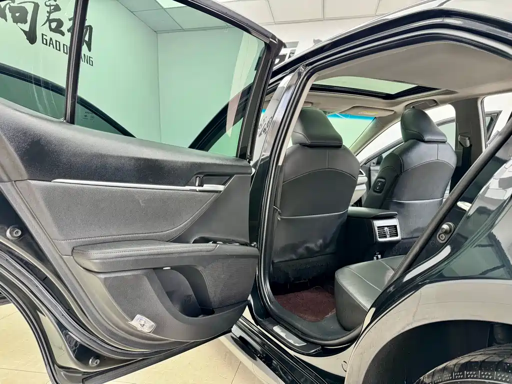 Toyota Camry 2021 2.0G Luxury Edition 2023 - thumbnail 10
