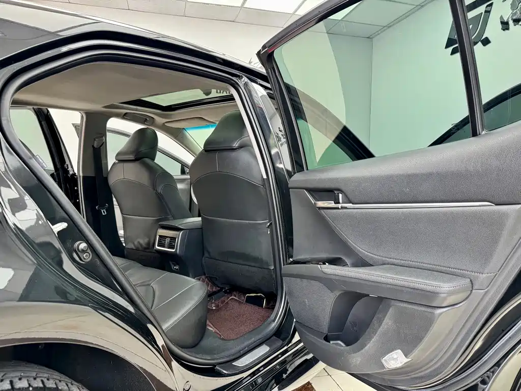 Toyota Camry 2021 2.0G Luxury Edition 2023 - thumbnail 11