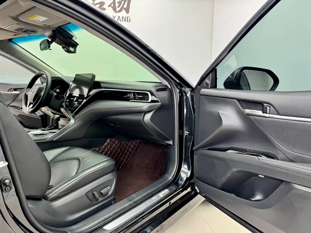 Toyota Camry 2021 2.0G Luxury Edition 2023 - thumbnail 13