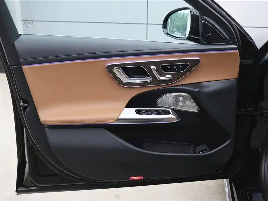 Mercedes-Benz Mercedes-Benz E-Class 2026 Facelift E 300 L Luxury 2026 - thumbnail 10