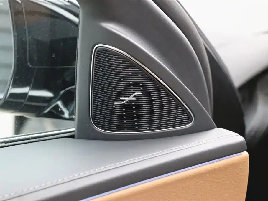 Mercedes-Benz Mercedes-Benz E-Class 2026 Facelift E 300 L Luxury 2026 - thumbnail 13