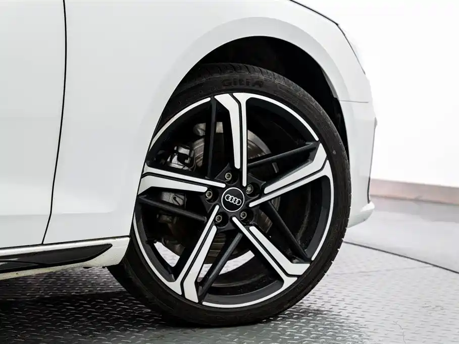 Audi Audi A4L 2024 40 TFSI Luxury Dynamic 2024 - thumbnail 18