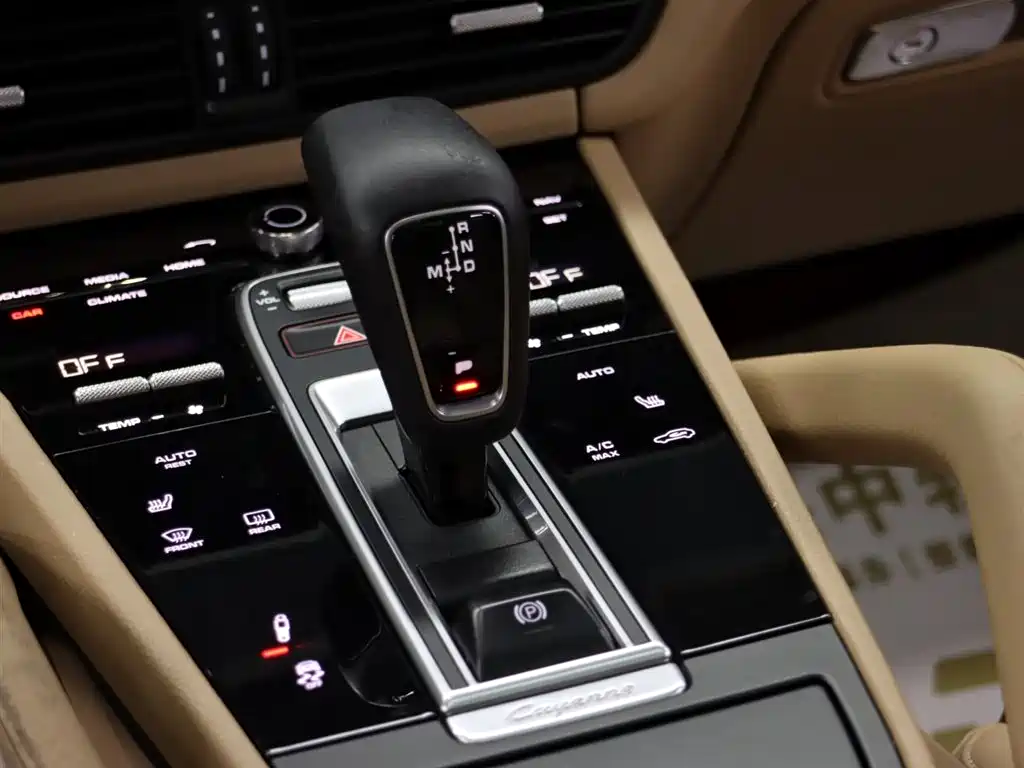 Porsche 2018 Porsche Cayenne 3.0T 2018 - thumbnail 17