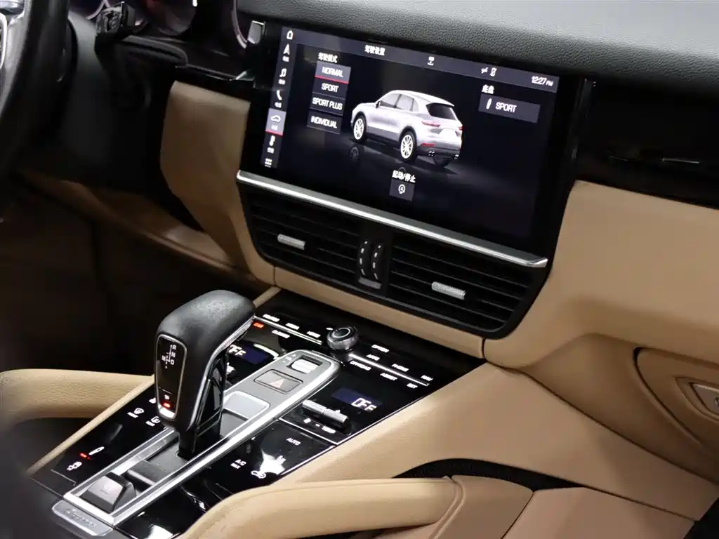 Porsche 2018 Porsche Cayenne 3.0T 2018 - thumbnail 18