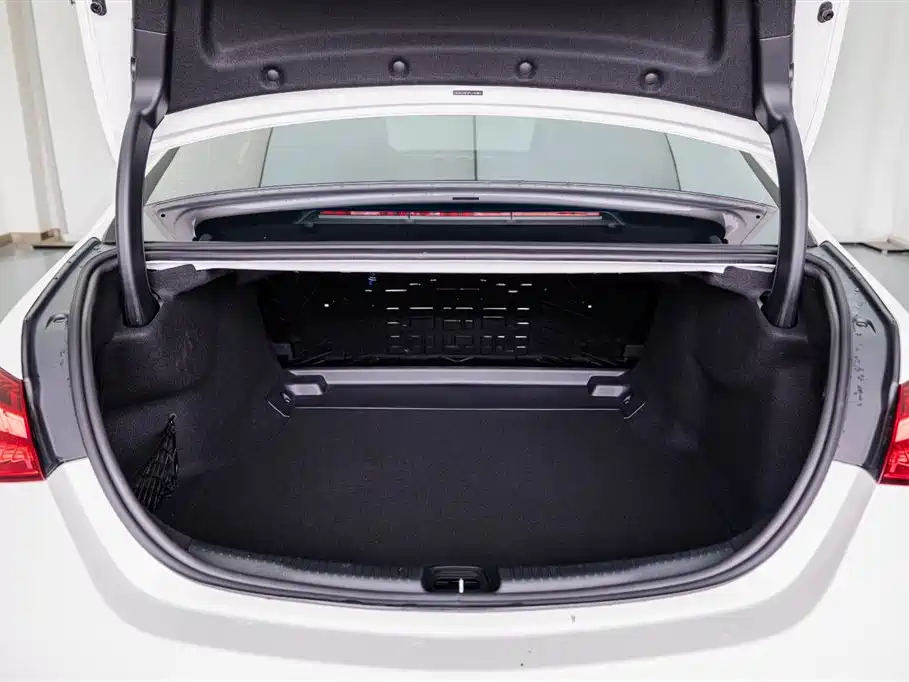 Mercedes-Benz Mercedes-Benz C-Class 2023 C 200 L Sport 2023 - thumbnail 8