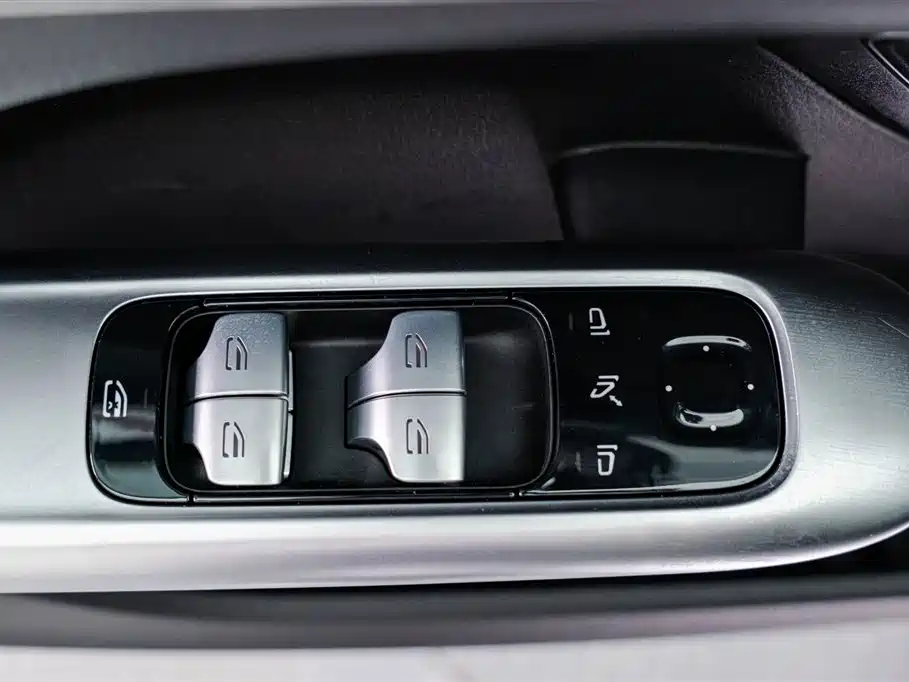 Mercedes-Benz Mercedes-Benz C-Class 2023 C 200 L Sport 2023 - thumbnail 14
