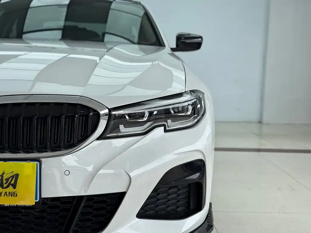 BMW BMW 3 Series 2021 325i M Sport Package 2021 - thumbnail 4