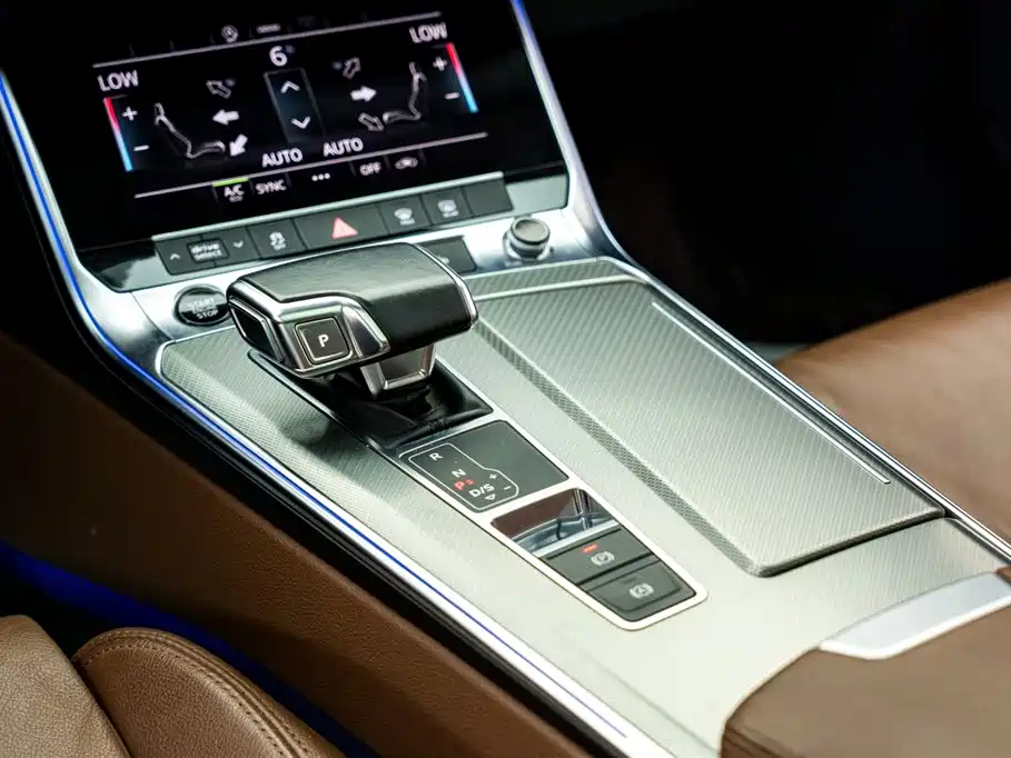 Audi Audi A6L 2021 40 TFSI Luxury Elegant Edition 2021 - thumbnail 14