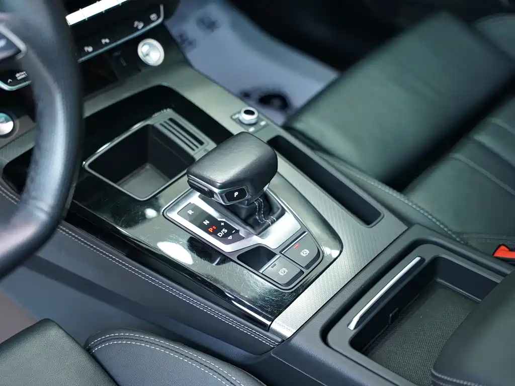 Audi Audi Q5L 2022 Facelift 40 TFSI Luxury Dynamic Edition 2022 - thumbnail 15