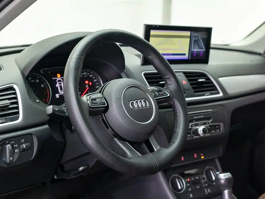 Audi Audi Q3 2018 35 TFSI Fashion Edition 2018 - thumbnail 17