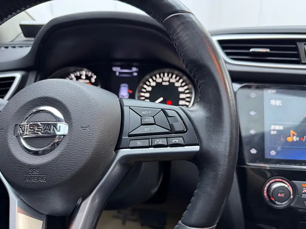 Nissan Nissan Qashqai 2019 2.0L CVT Luxury Edition 2019 - thumbnail 19